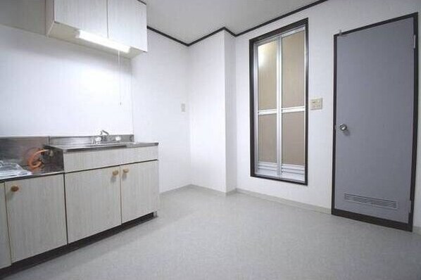 コーポサクラギの物件内観写真